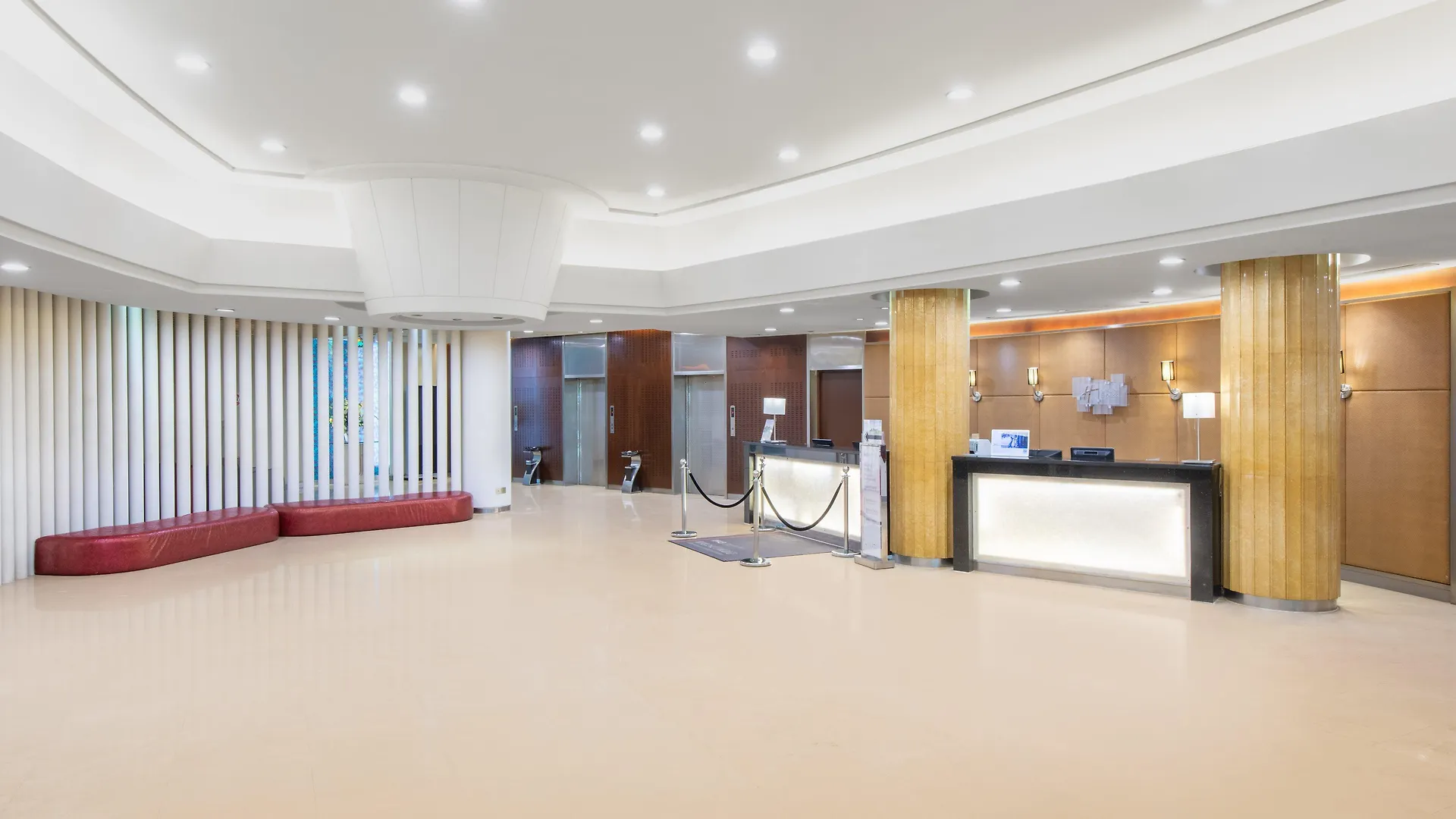 Holiday Inn Express Shanghai Putuo By Ihg Hotel