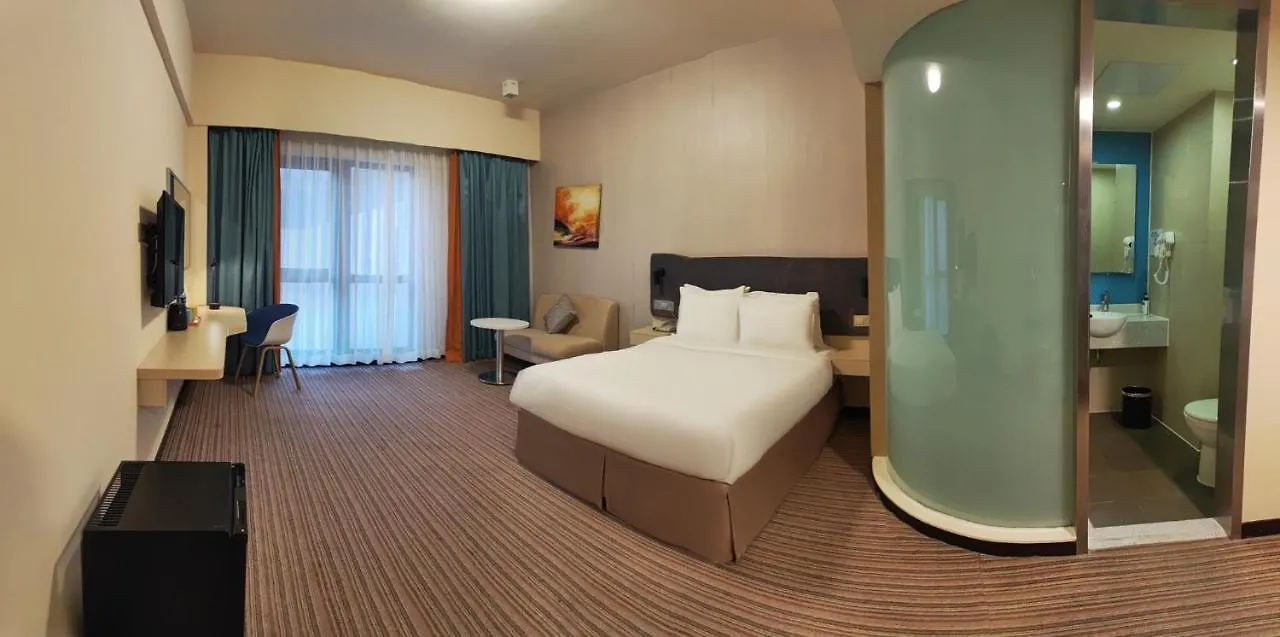 Holiday Inn Express Shanghai Putuo By Ihg 3*,  China