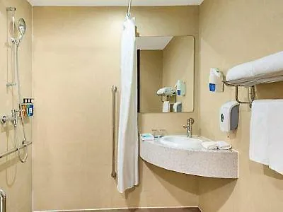 Holiday Inn Express Shanghai Putuo By Ihg
